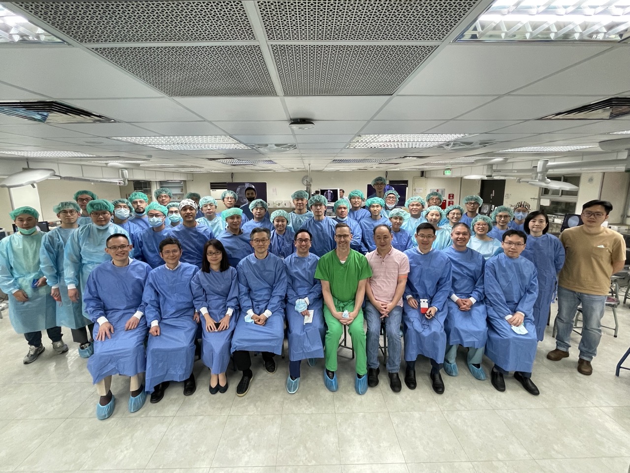 2023 第8屆 北榮-美國匹茲堡大學醫學中心耳鼻喉科經鼻內視鏡顱底手術操作研習營 (標題圖檔)
